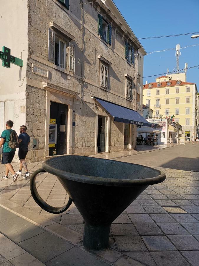 Spacious 140M2 Downtown 3 Bedroom Apartment Split Extérieur photo