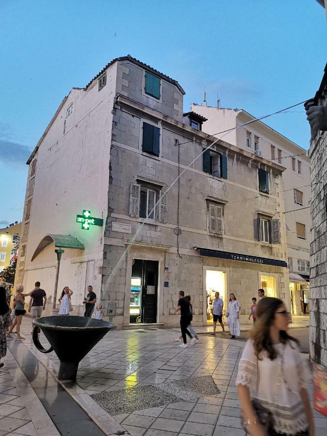 Spacious 140M2 Downtown 3 Bedroom Apartment Split Extérieur photo