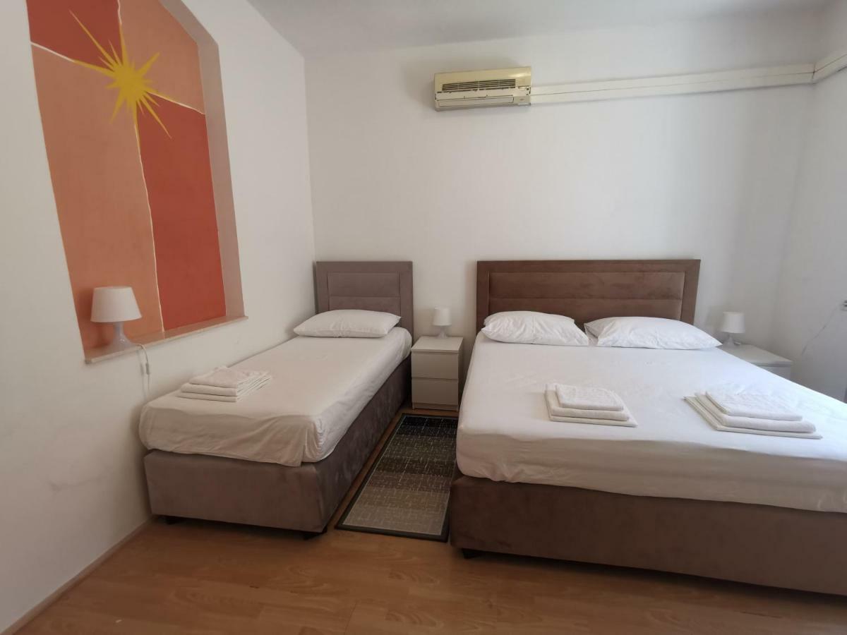 Spacious 140M2 Downtown 3 Bedroom Apartment Split Extérieur photo