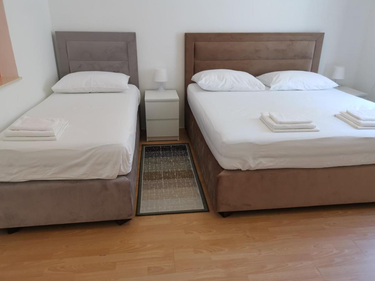 Spacious 140M2 Downtown 3 Bedroom Apartment Split Extérieur photo